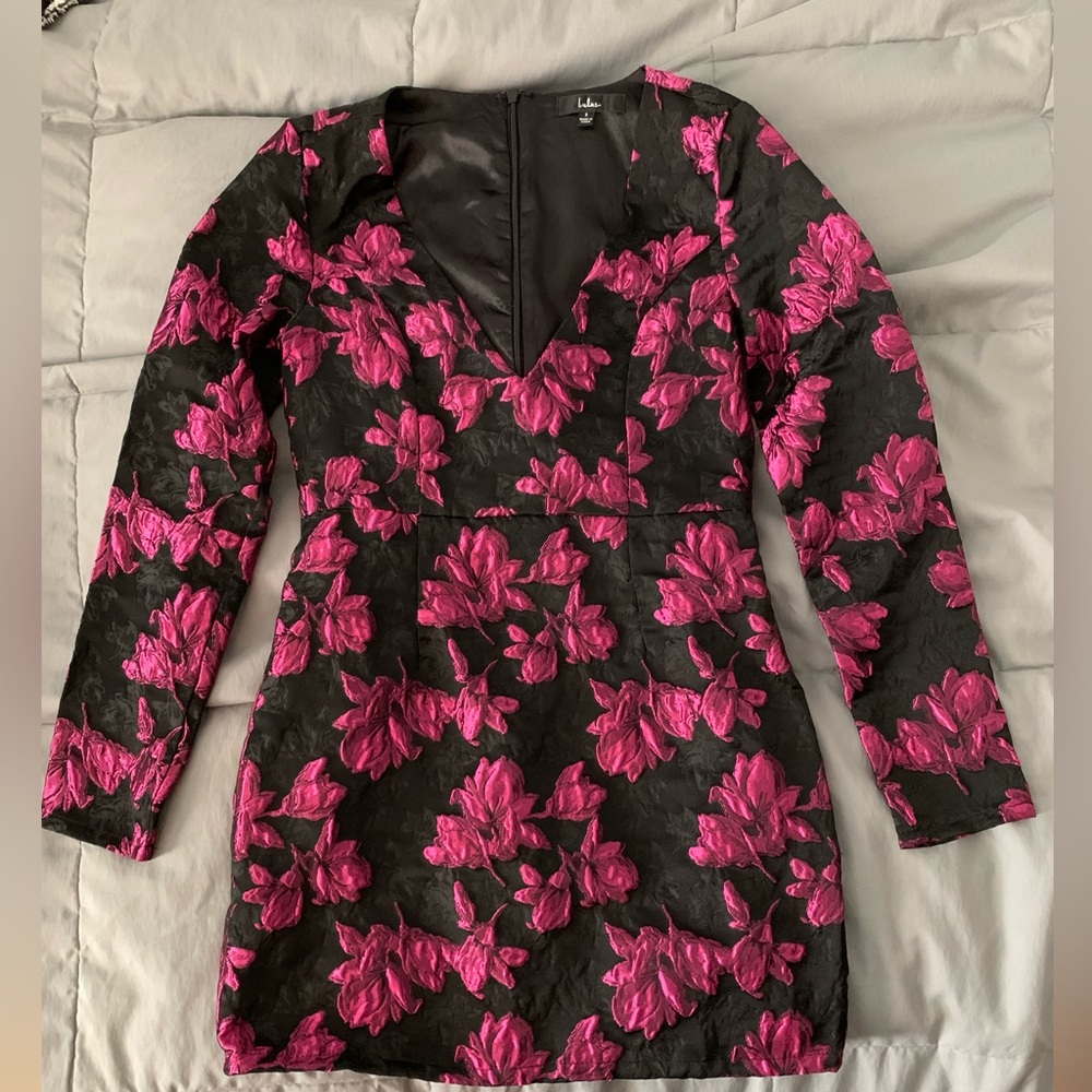 Black and pink Lulu’s dress!